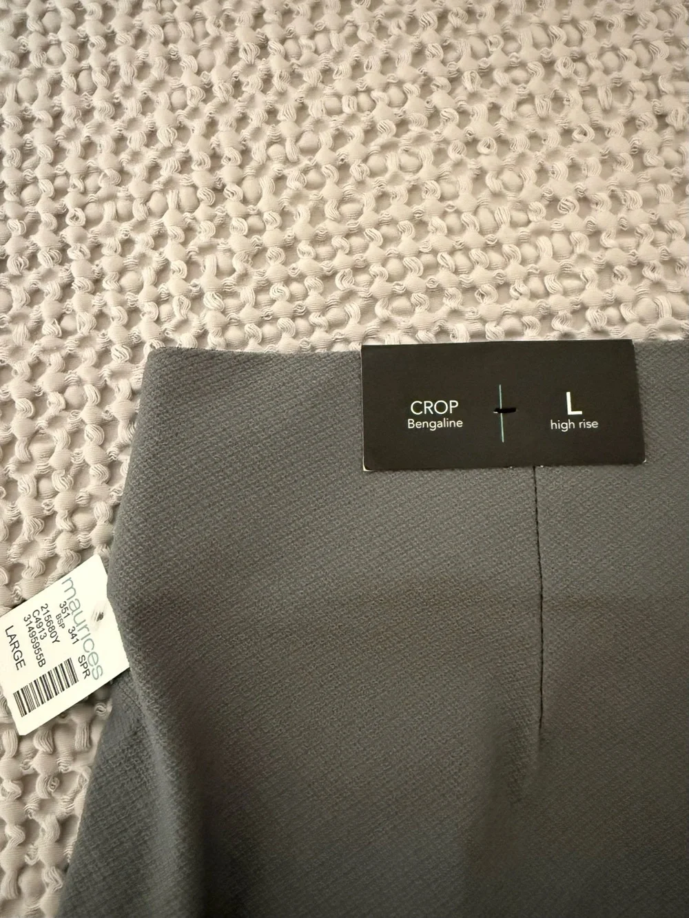 Maurices women’s pants high rise crop Bengaline gray size L